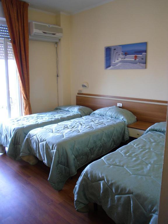 Hotel Mirage Marina di Pietrasanta Habitación foto